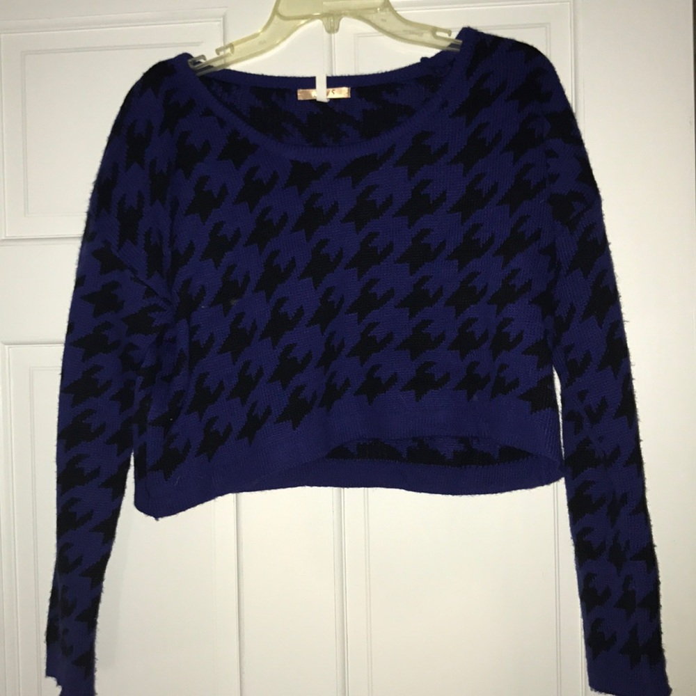 Blue and black cropped sweater